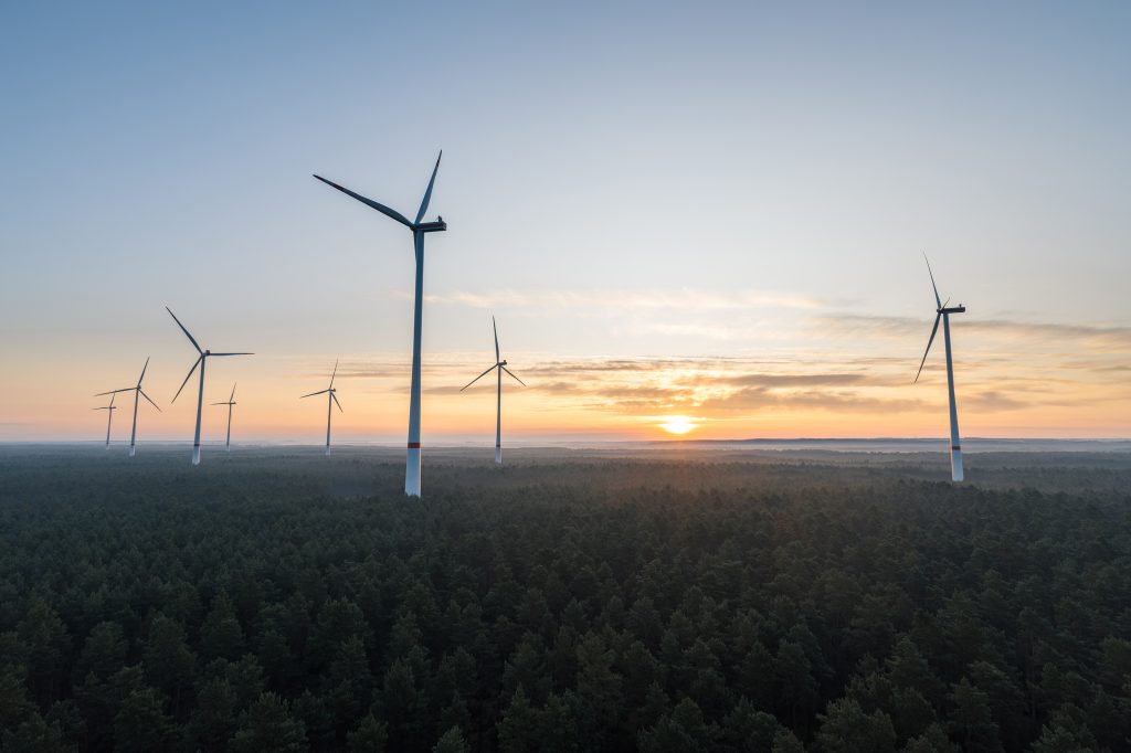 de 17 wind bahren west